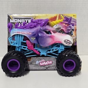 Monster Jam Sparkle @ToyBros